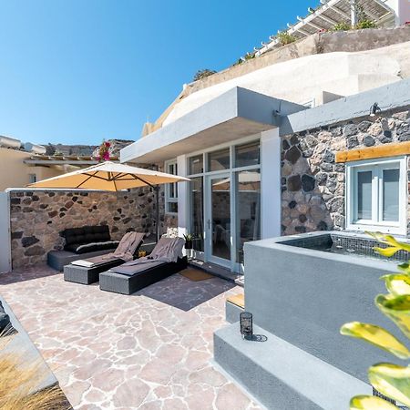 Geminos Complex Villas คามารี ภายนอก รูปภาพ