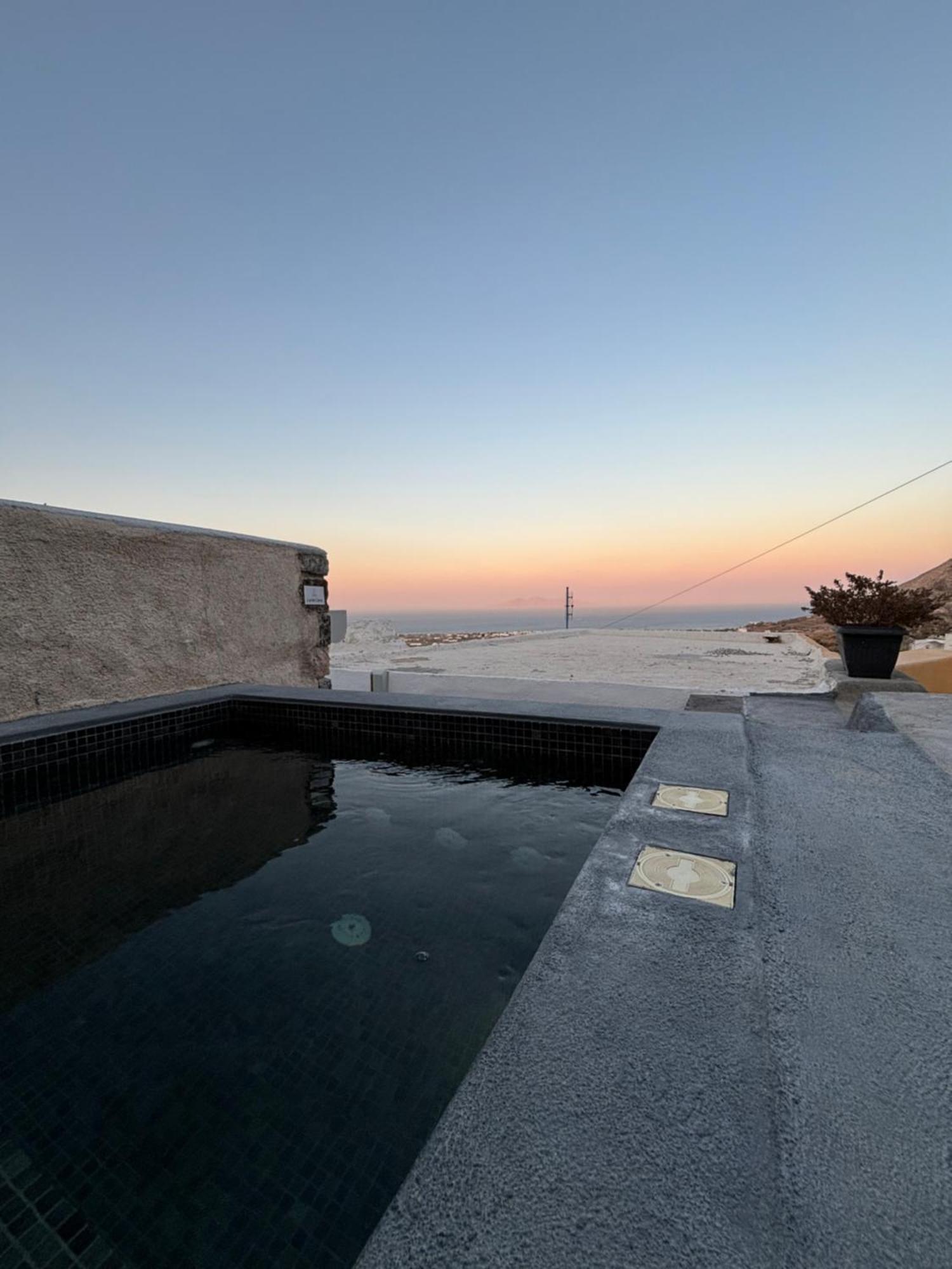 Geminos Complex Villas คามารี ภายนอก รูปภาพ